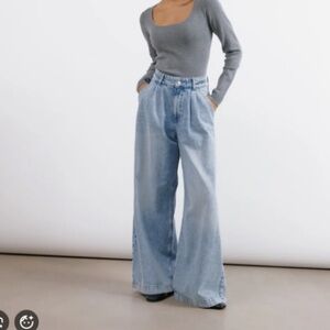 Habitual Light Distressed Blue Flare Jeans with Pleat size 6/28